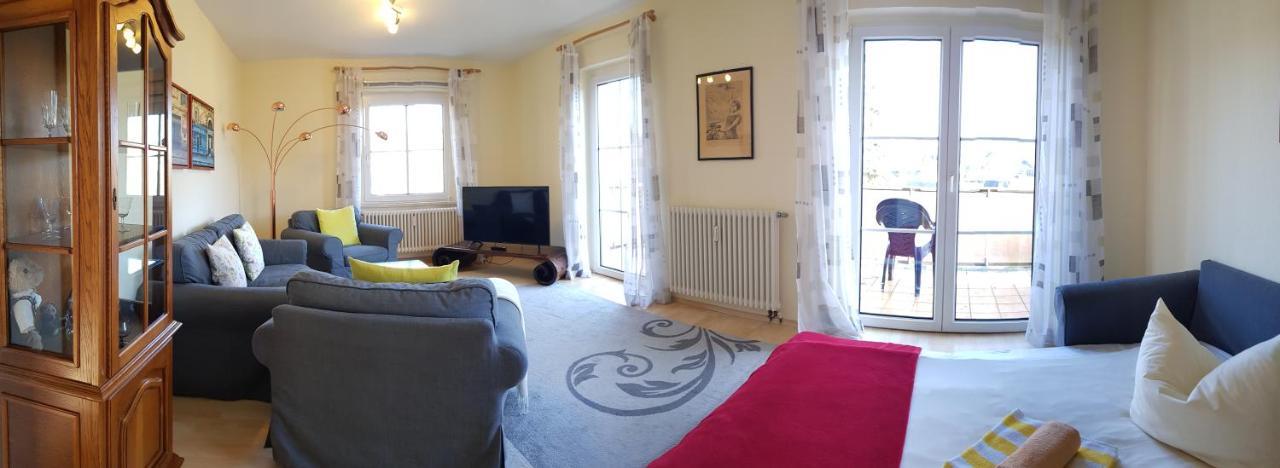 Ferienwohnungen Villa Goldbrunnen Бад Елстер Екстериор снимка