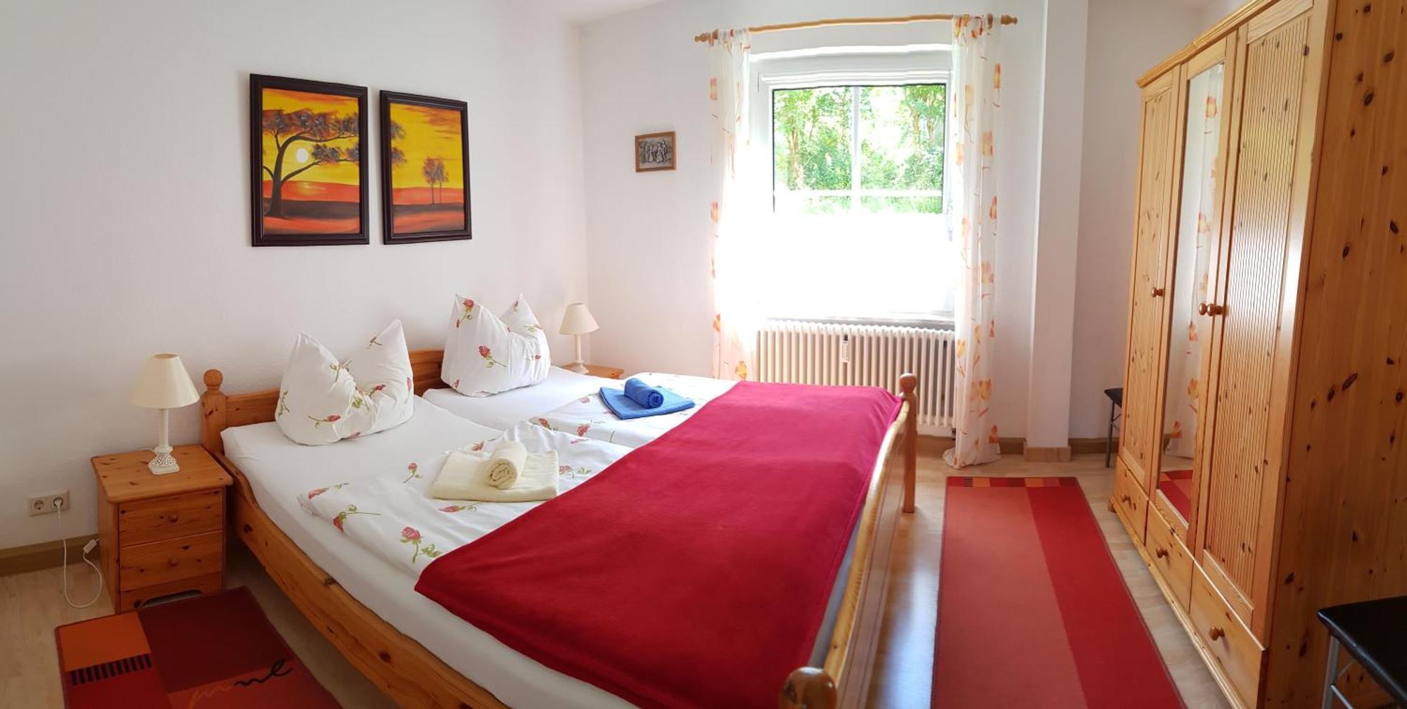Ferienwohnungen Villa Goldbrunnen Бад Елстер Екстериор снимка